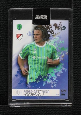 2024-25 Topps Total Football Purple 8/25 Pedro de la Vega #353 Rookie RC 0nr3