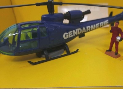 Solido No.381 B Diecast Model Helicopter. Helicopter Gazelle