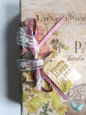 Scrapbook Photo Album Ribbon 8"X9" 184 Photos Family Events Travel Memories