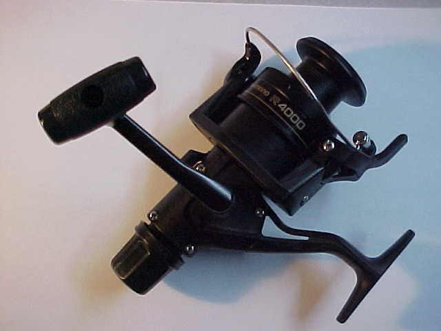 NEW SHIMANO IX R4000 spinning reel 4000 R QUICK FIRE TRIGGER CAST