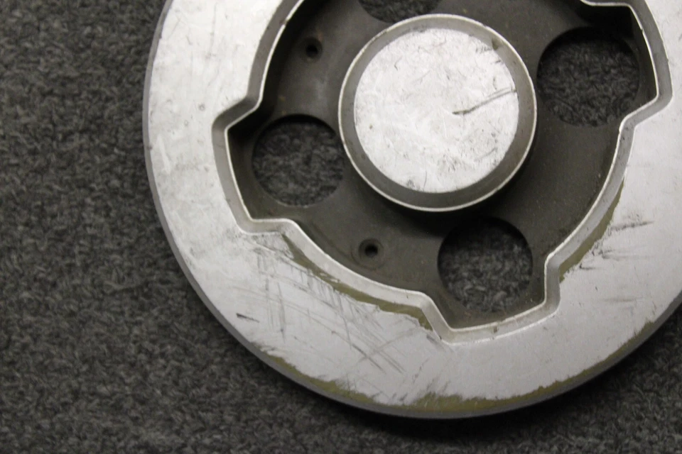 81-90 FORD MERCURY ESCORT EXP LN7 LYNX OEM CENTER HUB CAP E7EC1A097AA 1235  ~~~ Foto 3 de 4