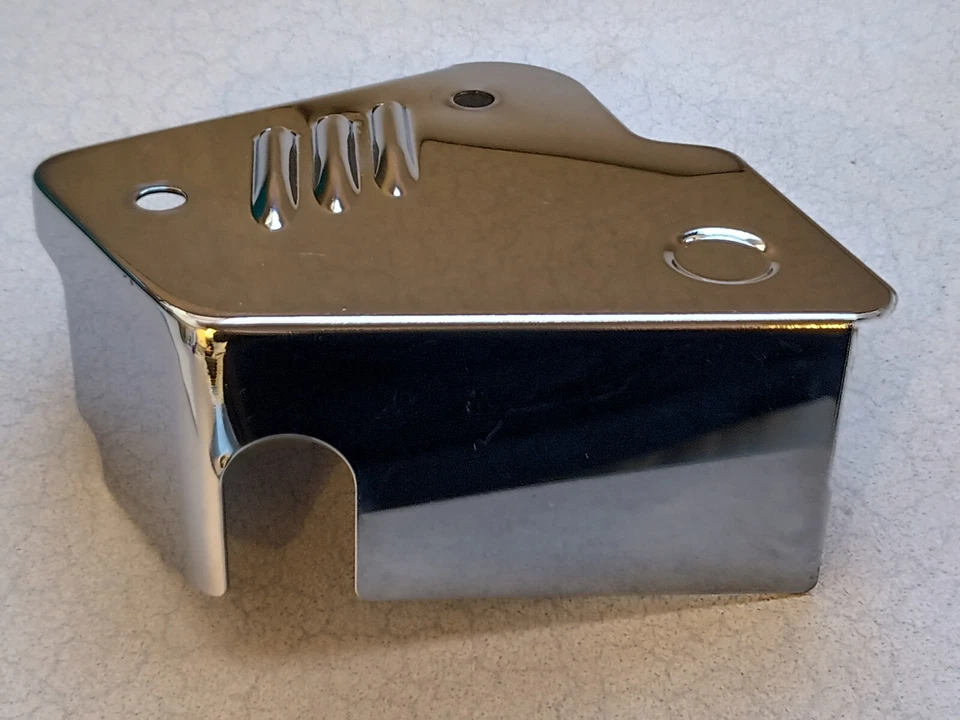 Nice! Harley-Davidson Road King Dual Disc CHROME Front Brake Caliper Cover 84-99 Foto 3 de 4