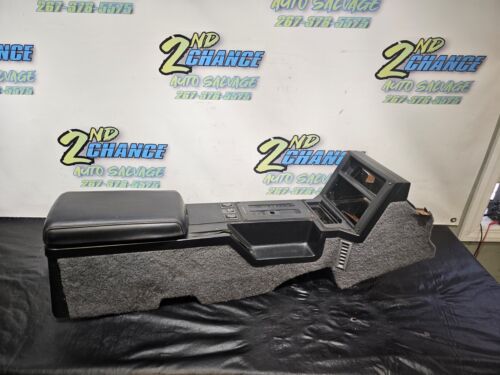 1982-92 CAMARO Z28 RS IROC GRAY RUGGED CENTER CONSOLE ARMREST LID GM ORIGINAL - Picture 1 of 12
