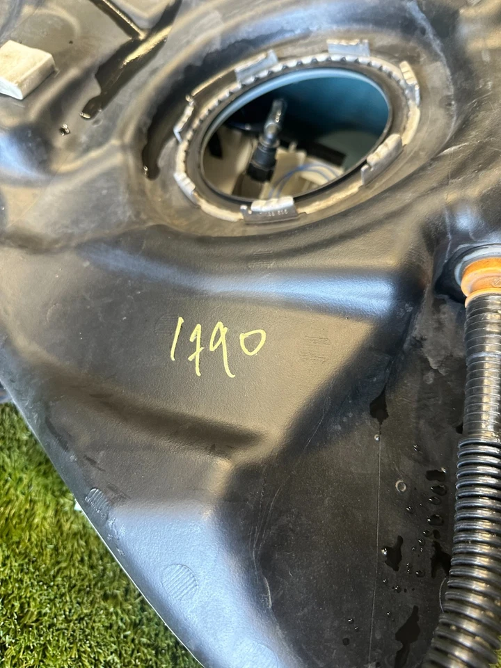 BMW 535I XDRIVE F10 2011-2016 depósito de combustible de gasolina 7206419 OEM 231790 Foto 4 de 4