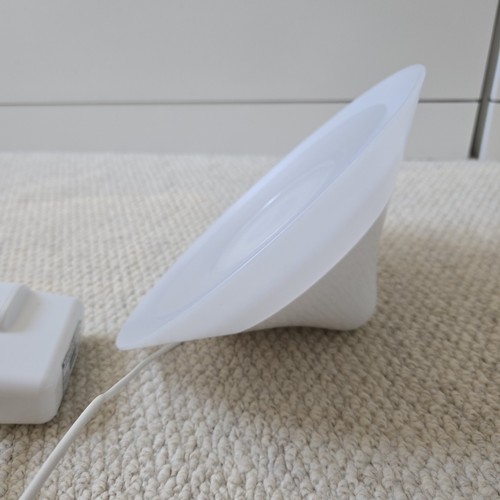 Philips Aura White LivingColors Colour Changing Smart Mood Light Lamp *No Remote - Picture 7 of 8