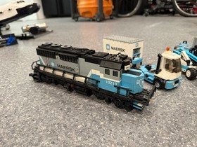 LEGO Creator Expert 10219 Maersk Train Trains Set 1234 pcs 2011