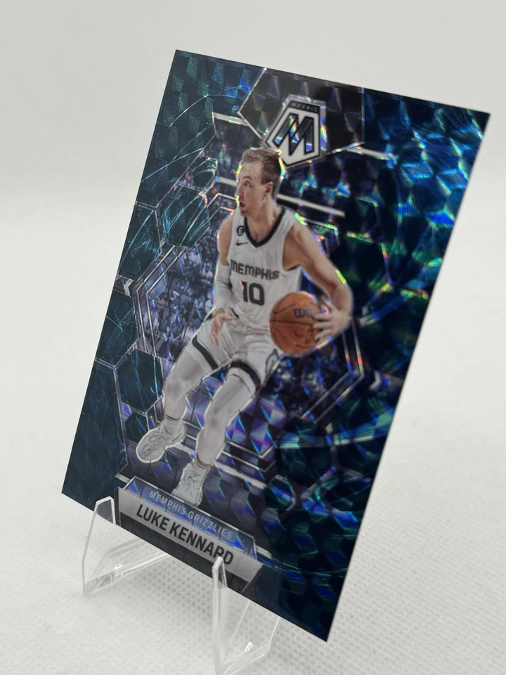 Luke Kennard 2022-23 Panini Mosaic Genesis Case Hit SSP #73 Memphis Grizzlies - Image 3 of 4