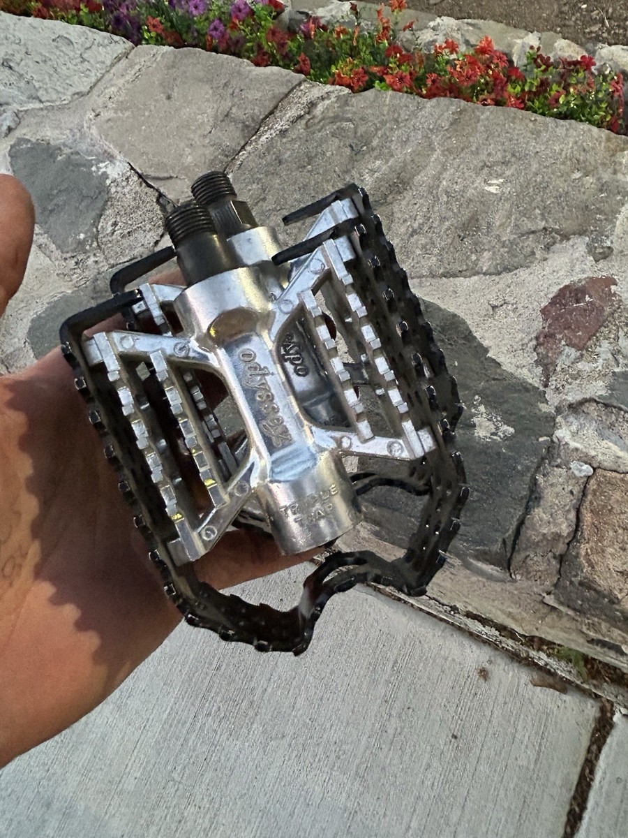 ★新品箱付き ODYSSEY TRIPLE TRAP フラットペダル ★ Odyssey Triple Trap Pedals – cccitygr