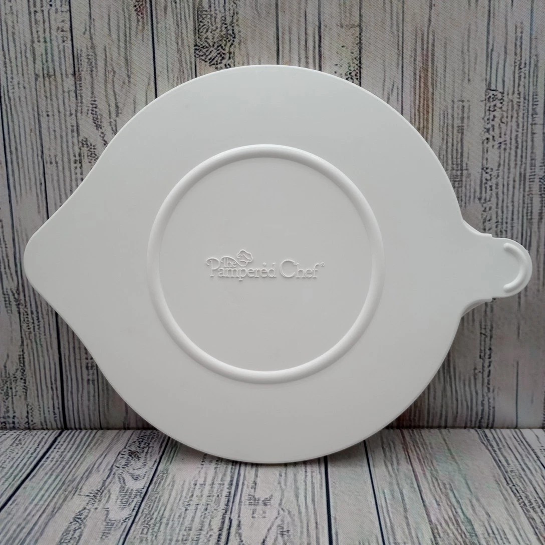 Pampered Chef 4 Cup 1 Qt Small Batter Mixing Bowl White Replacement Lid Cover