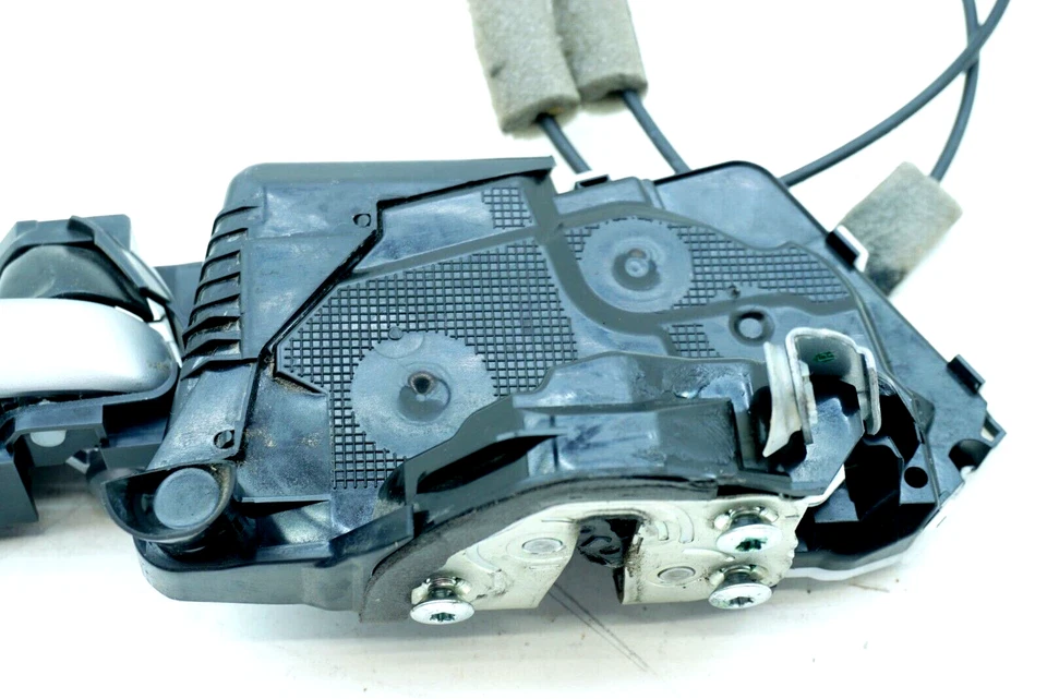 Honda Fit 2015-2016 pasajero delantero derecho interior manija puerta cierre pestillo OEM Foto 3 de 4