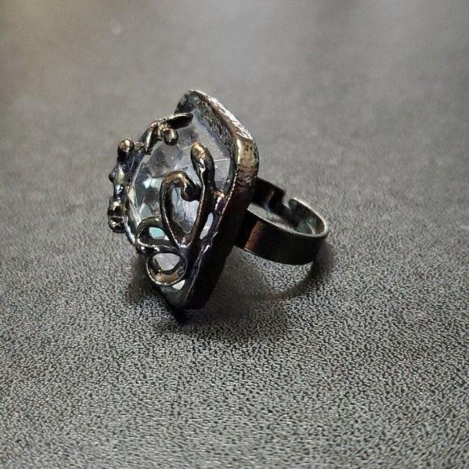 Dark silver tone rhinestone adjustable ring - image 4