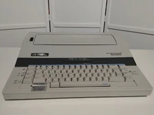 Smith Corona XD-5250 Typewriter Word Processor Smart Eraser Dictionary Electric