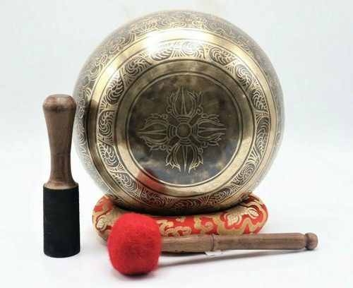 10 inch Mantra etched Tibetan singing bowl, handmade in Nepal, meditation, yoga - Picture 6 of 6