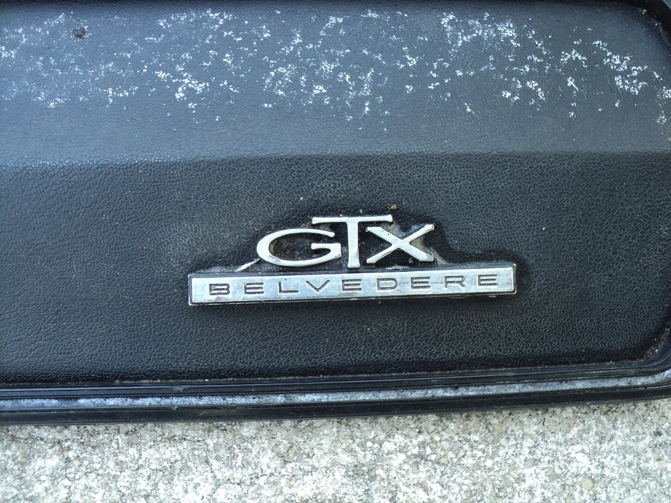 67 PLYMOUTH GTX ПЕРЧАТОЧНЫЙ ЯЩИК ДВЕРИ 426 HEMI - Изображение 2 из 4