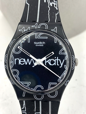 Swatch watch Lines in the Sky GZ209 New York Great Condition new
