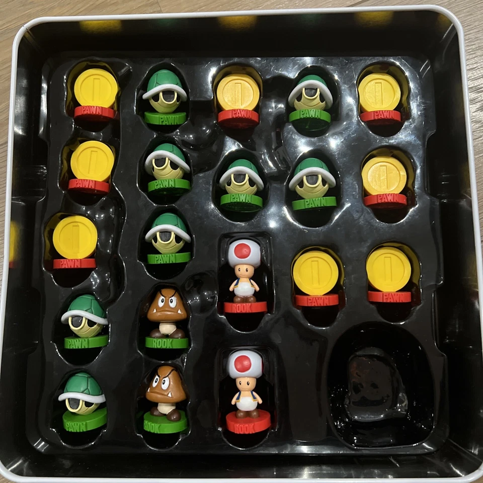 SUPER MARIO CHESS Completo Caja de Lata Edición Coleccionista Juego de Personajes Nintendo Foto 3 de 3