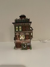 Dept 56 Dickens' Village The Flat Of Ebenezer Scrooge  #5587-5