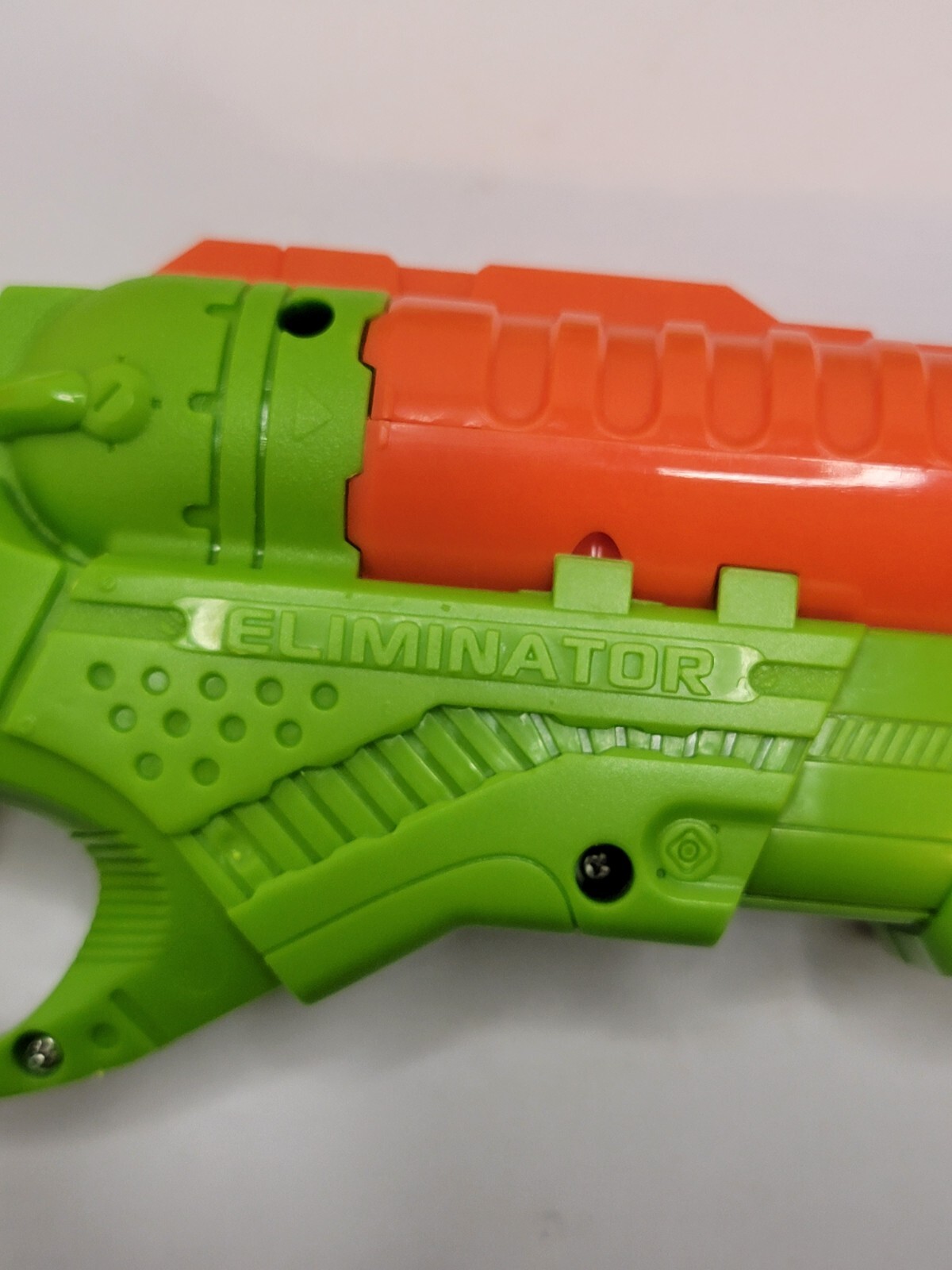 XShot Bug Attack Eliminator Blaster Bug Attack 2 Guns, 20 Darts, 5