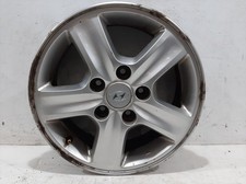 2010 HYUNDAI I30 {RI_MF} * curbing marks * 5.5 x 15" ET44  