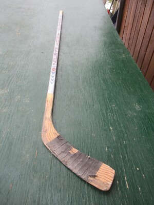 VINTAGE  Wooden 58''  Long Hockey Stick EASTON ULTRA X-TREME