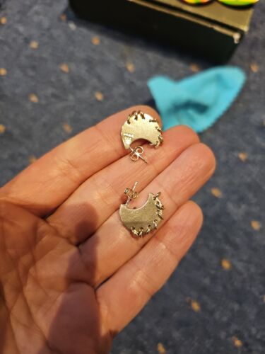 Kate Dumbleton Pierced Moon Silver And Gold Earrings. V - Picture 3 of 6