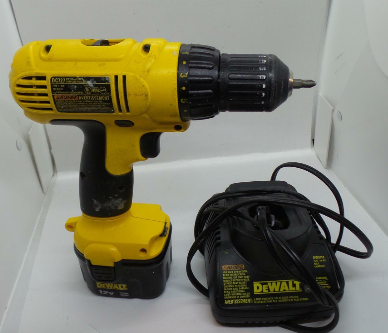 Dewalt DC727 12V 3/8” Cordless Drill 