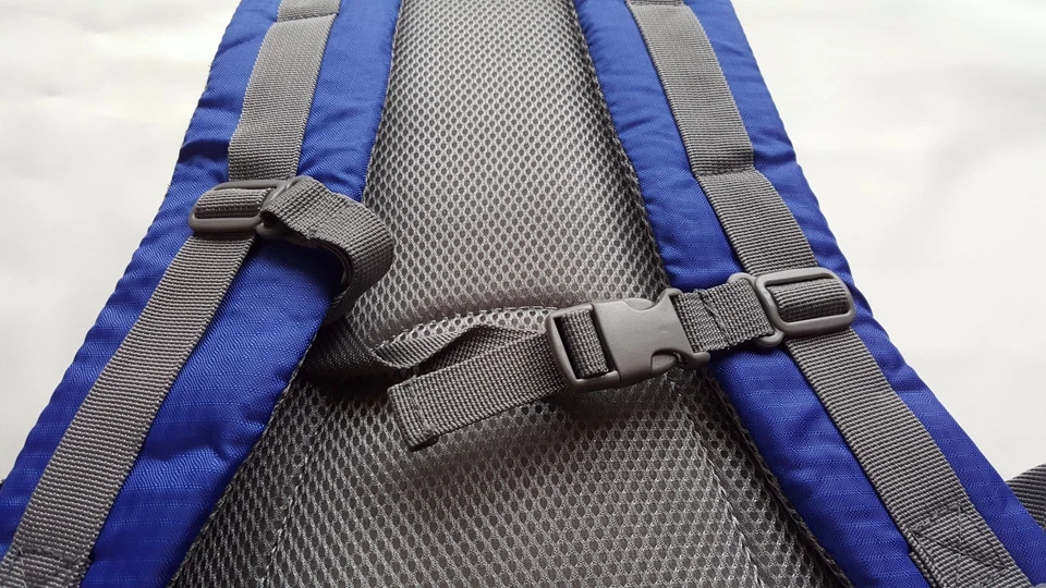 ALTUS Tagesrucksack Rucksack 20 Liter blau grün rot Schulrucksack universal - Bild 4 von 4