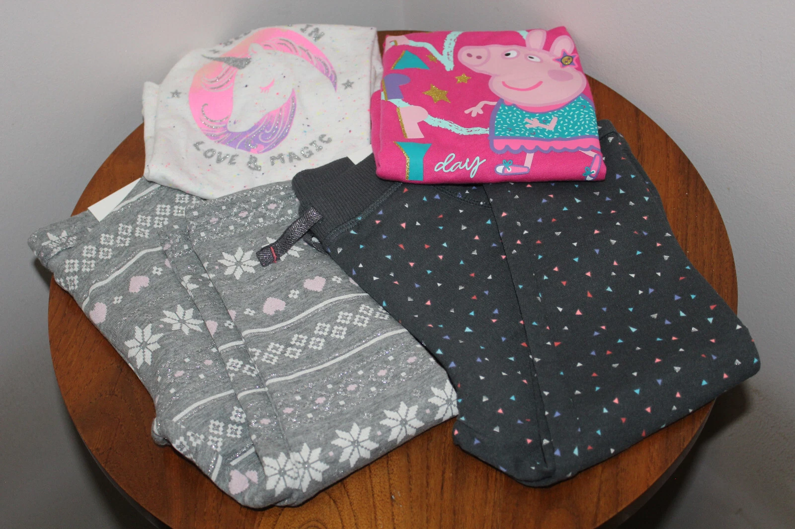 JUMPING BEANS GIRLS CLOTHING VARIETY 4-PIECE (2 T-SHIRTS, 1 PANTS, 1 LEGGING) 3T