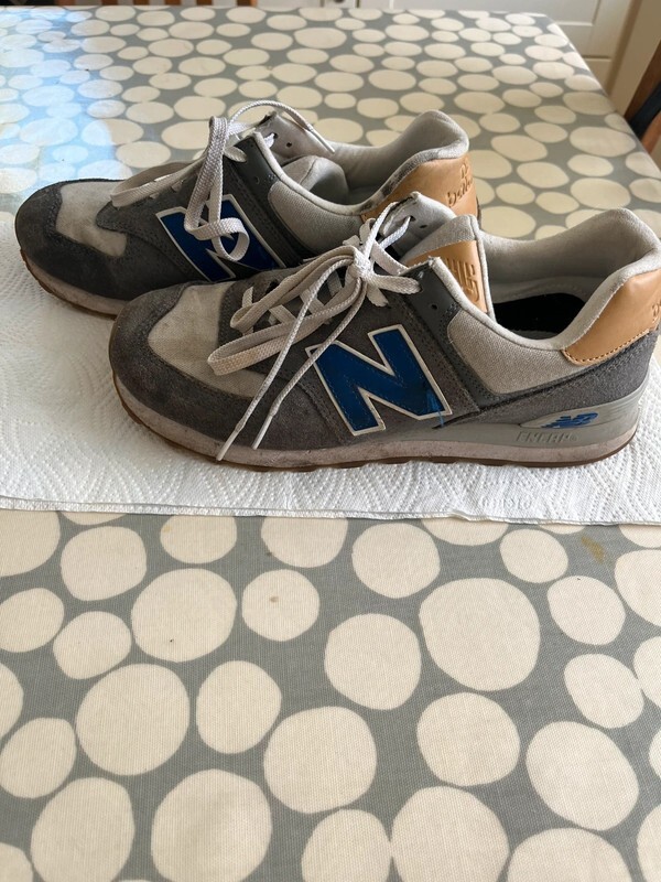 New Balance 574 Grey / Blue Suede UK Size 9 Running / Gym