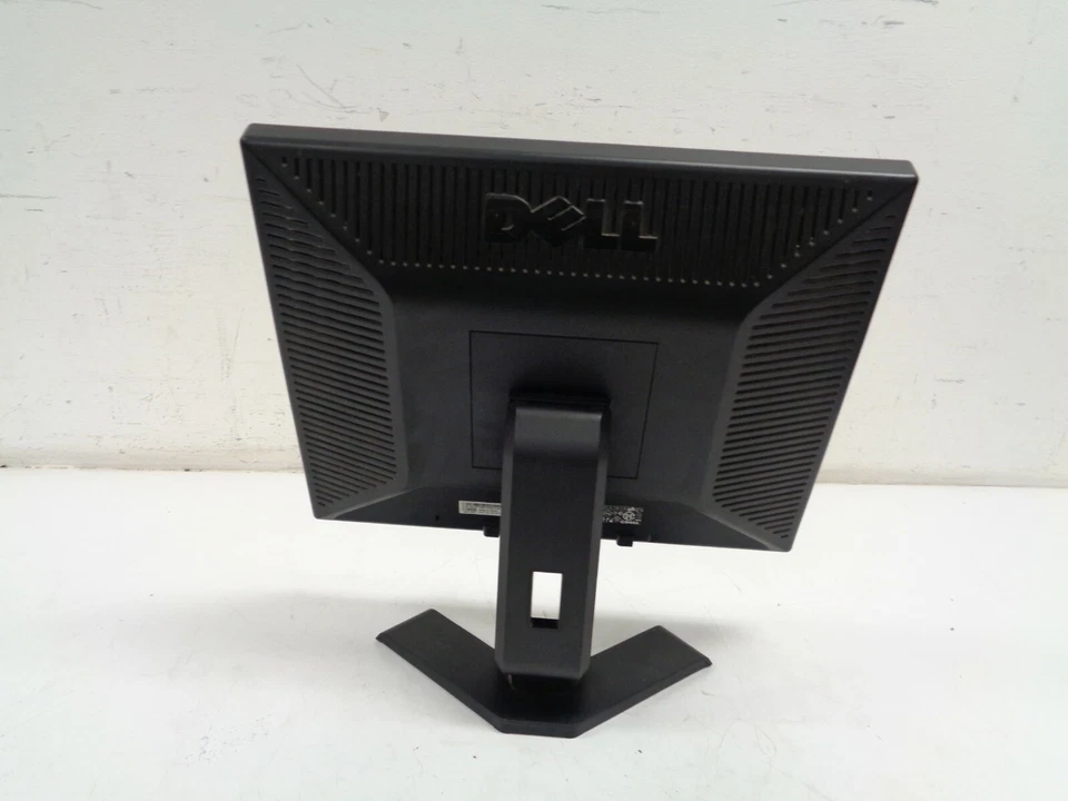 Dell e190sb 19" lcd Monitor 1280 x 1024 tested with stand - Image 3 of 4
