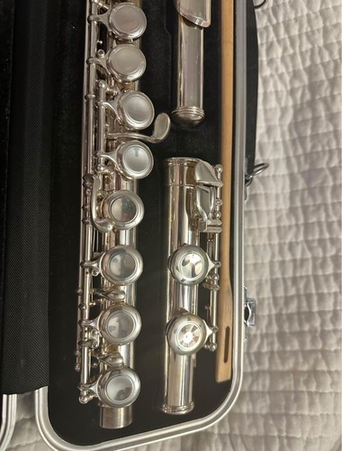 Gently Used Jupiter Student Flute JFL710 with Case - Director Approved