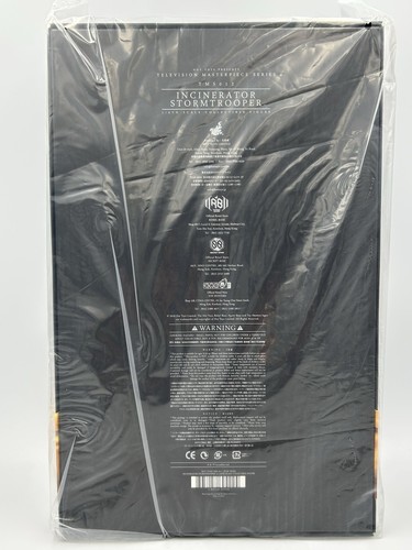 Hot Toys Star Wars TMS012 The Manderlorian Incinerator Stormtrooper 1/6 Figure - Picture 6 of 9