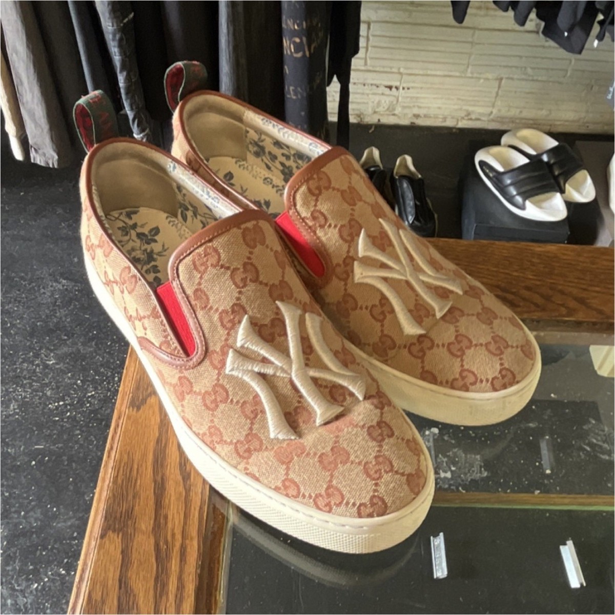 Gucci Brown Beige GG Monogram Slip-On Sneakers NWB Gucci GG Supreme Loafers Sneakers Flats Slip Ons 1977  main image 3