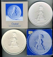 1976 & 1987 Goebel Collectors Club Member Medallions in Original Boxes