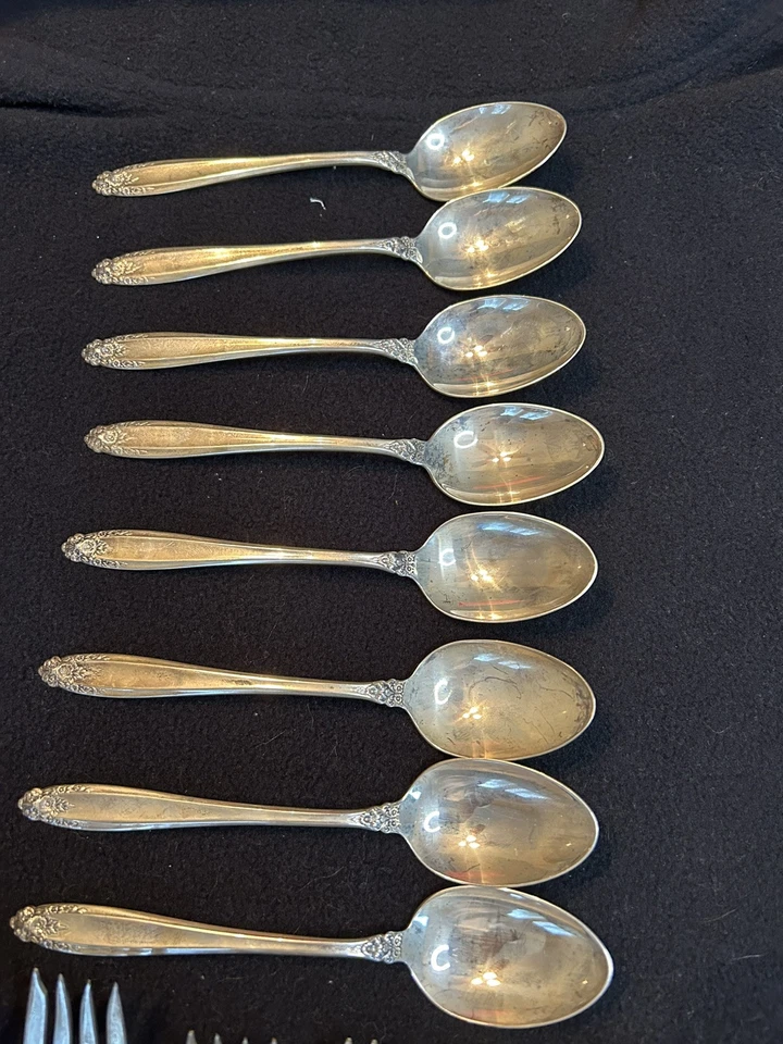 Juego de cubiertos Prelude by International de plata de ley para 8 servicio 32 piezas Foto 4 de 4