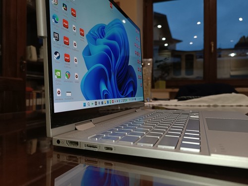 Hp Envy X360 4K OLED ed0012nl - Foto 2 di 8