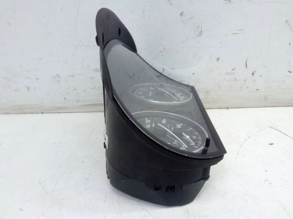 Tachometer Kombiinstrument mph km/h passt für BMW 3 (E90) 335I 9166858 - Imagem 3 de 4