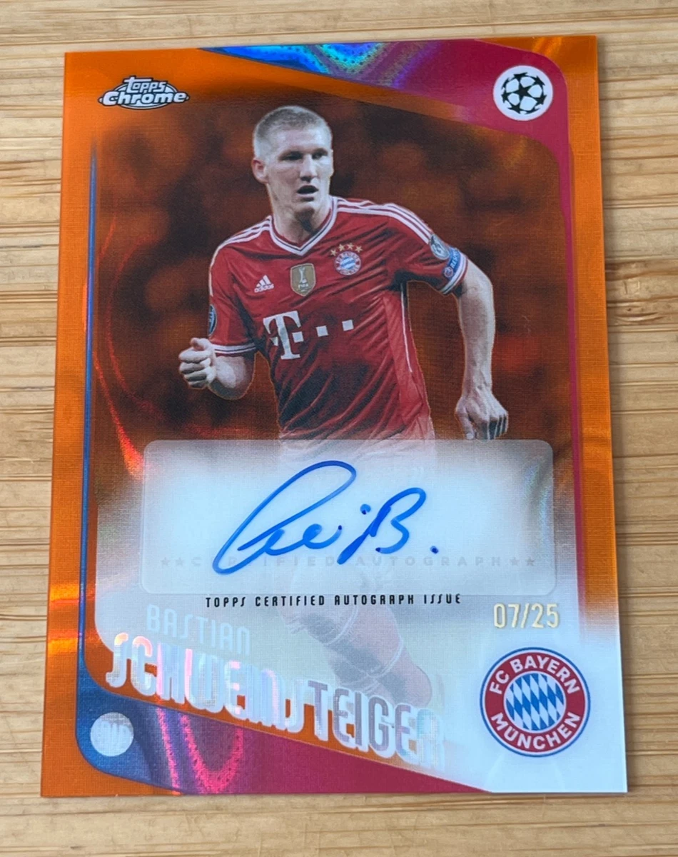 Soccer Bayern Munich Autographed Sports Trading Cards