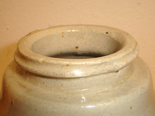 Antico vaso da frutta in gres Macomb Pottery Co. One Quart con tappo a sfera in zinco - Foto 9 di 11