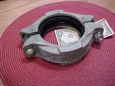 Rigidlok 4 inch Coupling Figure 7400 Galvanized Grooved Pipe Coupling 114.3m NEW