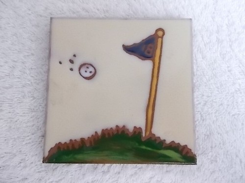 2 Cottoveneto Golfer 18th Hole 3 7/8" Square Ceramic Tiles Trivets Made in Italy - Picture 3 of 6