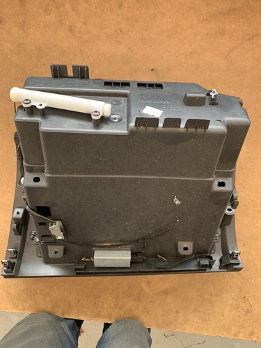 2011-2018 Volvo S60 Glove Box Compartment Charcoal 39809234 OEM - Picture 6 of 12