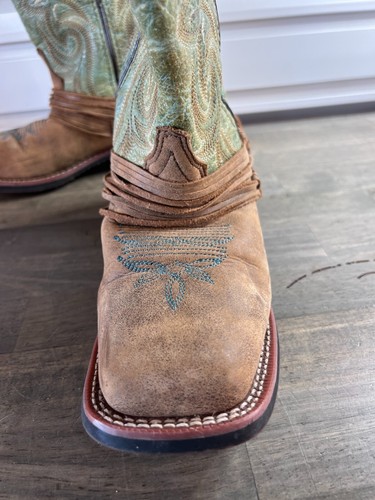 Stivaletto donna Laredo Sadie Western punta quadrata larga - 5847 taglia 6,5M - Foto 6 di 21