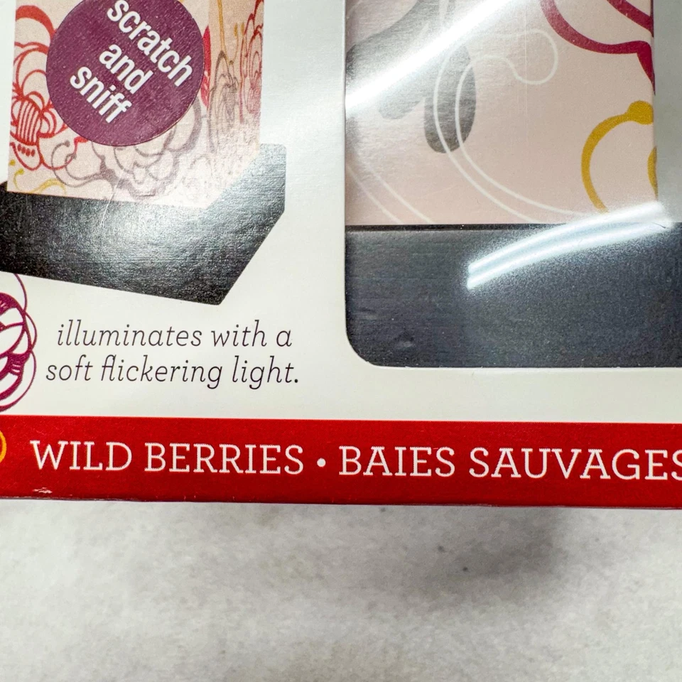 Febreze Home Collection Flameless Luminaire Wild Berries Scented Shade New - Image 3 of 4