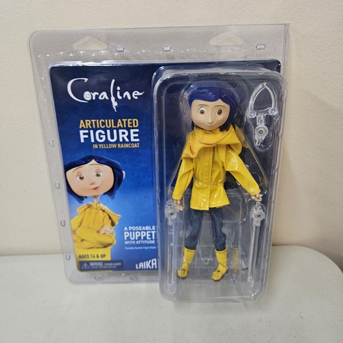 CORALINE (GELBER REGENMANTEL) 7" Zoll bewegliche Gelenkfigur NECA