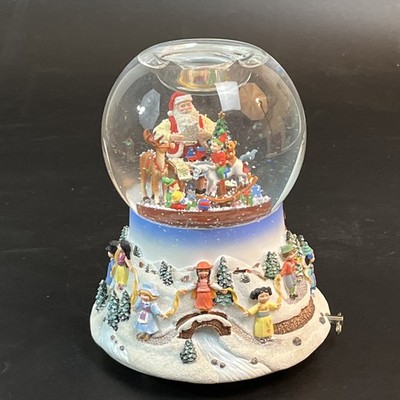 PartyLite Santa At His Shop Tealight Snow Globe Wind Up Musical Christmas P8202