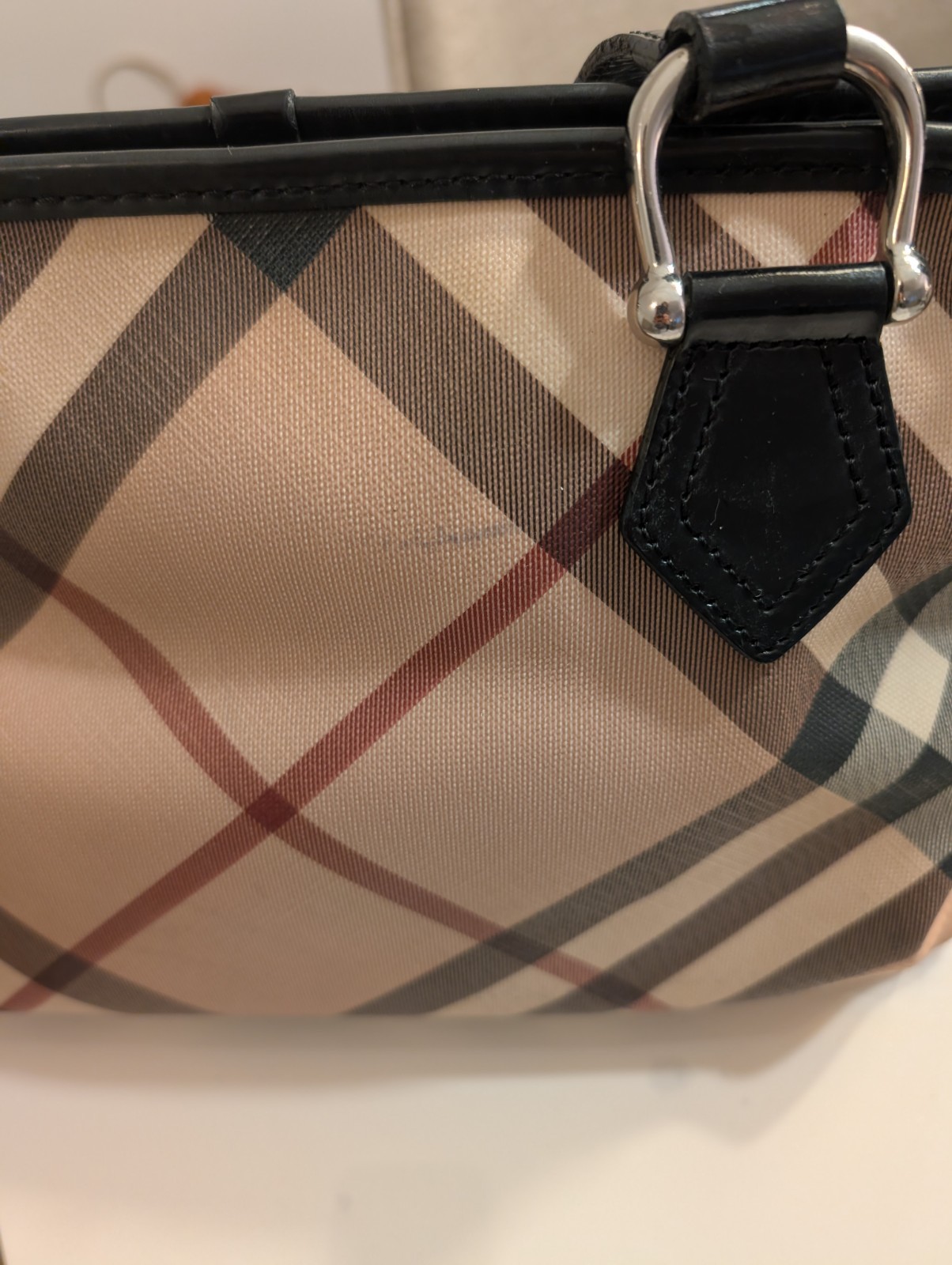 Burberry Nova Check Shoulder Bag thumbnail 2