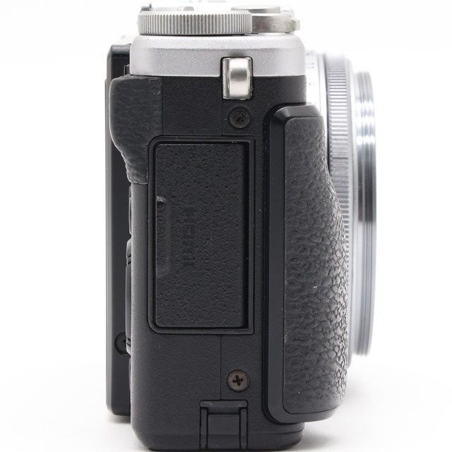 FUJIFILM Digital Camera X70 Silver X70-S Fujinon 28mm f/2.8