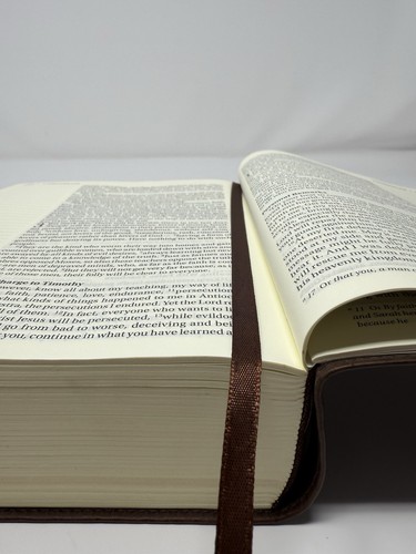 NKJV, Journal the Word Bible, Large Print, Bonded Leather, Brown, Red Letter Edi - Picture 8 of 8