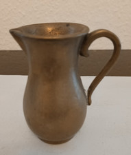 kleiner Krug aus Messing Massiv